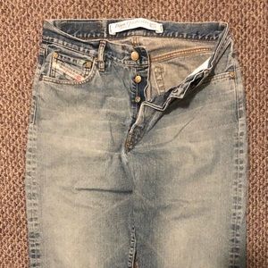 Men’s Diesel (34) jeans